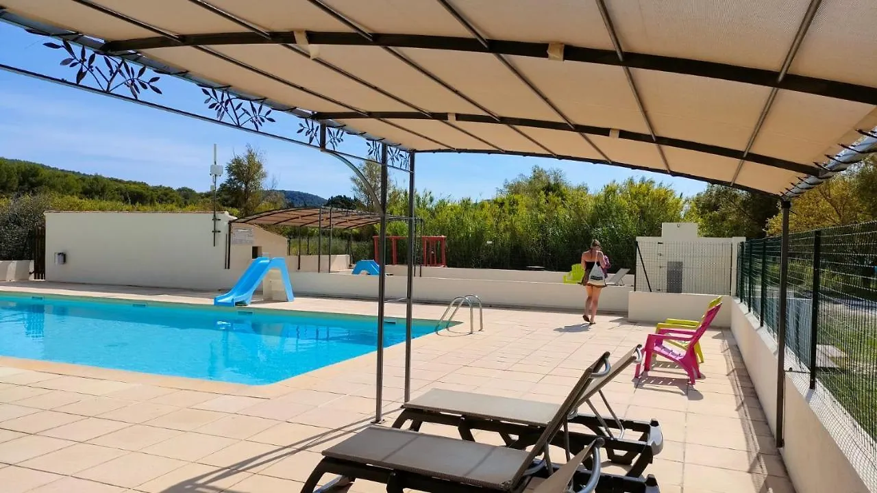 Camping Tikayan Felix De La Bastide Saint-Mitre-les-Remparts 0*,