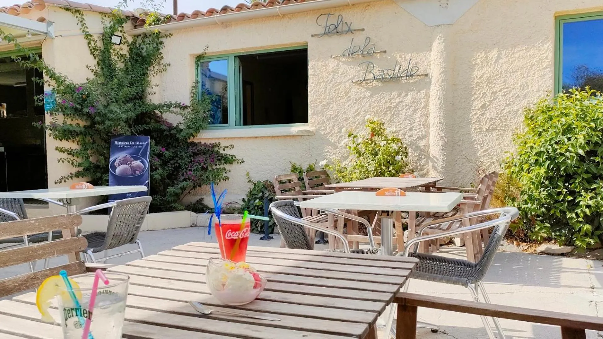 Camping Tikayan Felix De La Bastide Saint-Mitre-les-Remparts Frankreich