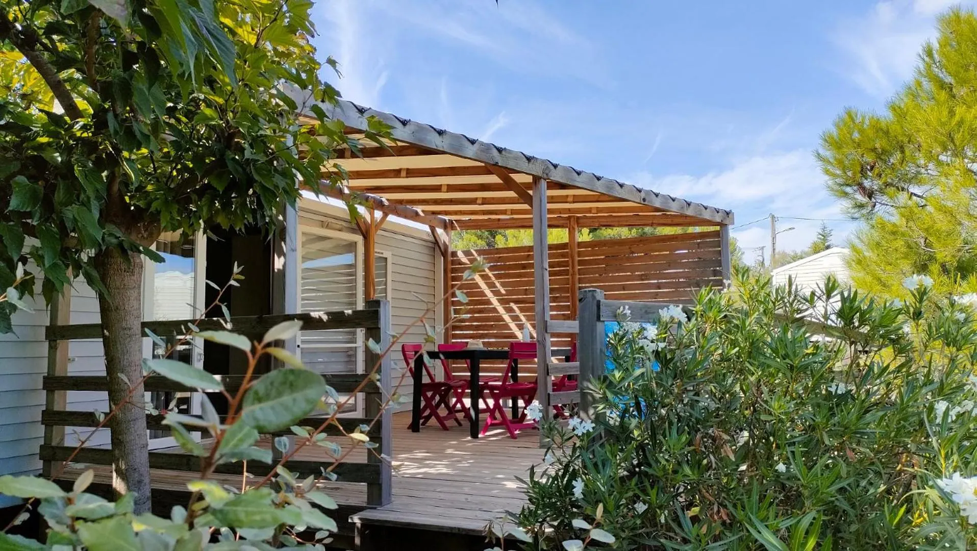 Camping Tikayan Felix De La Bastide Saint-Mitre-les-Remparts 0*,  France