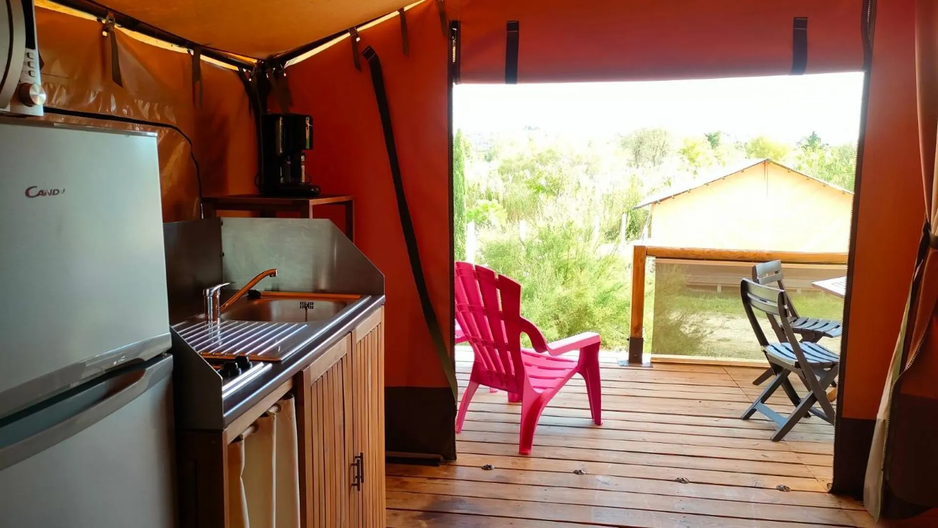 Camping Tikayan Felix De La Bastide Saint-Mitre-les-Remparts 0*,