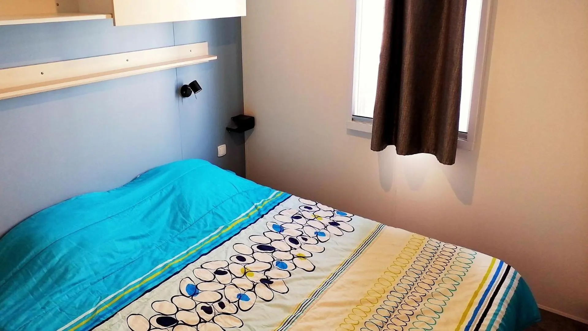 Camping Tikayan Felix De La Bastide Saint-Mitre-les-Remparts Campingplatz