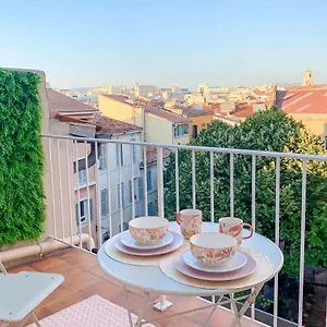 Apartment Le Perchoir - Terrasse & Clim Au Coeur Du Panier, Marseilles