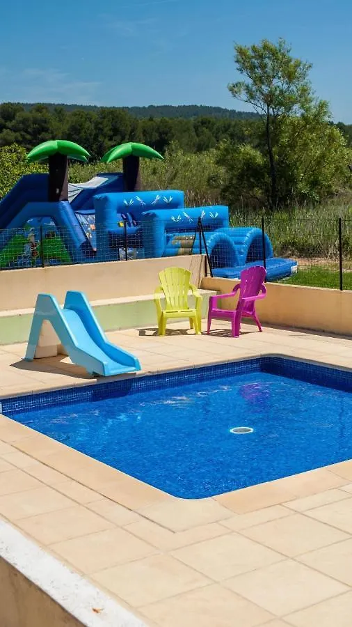 Camping Tikayan Felix De La Bastide Saint-Mitre-les-Remparts Campsite